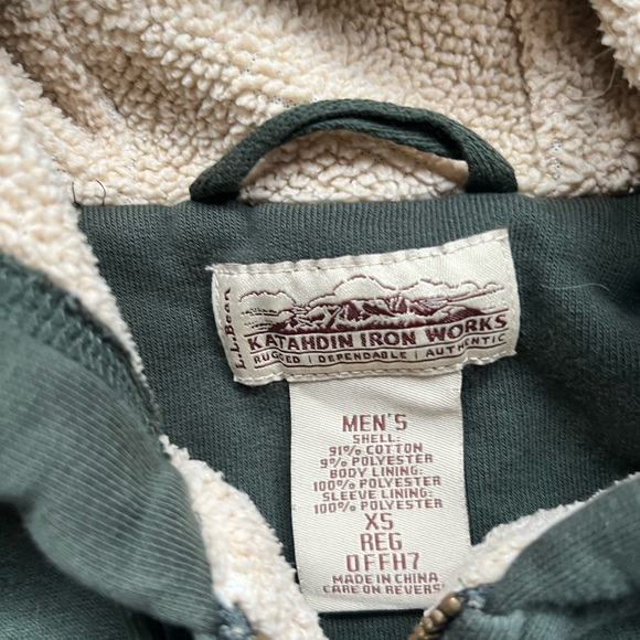 Sherpa-lined LL Bean hunter Green hoodie - Picture 3 of 7